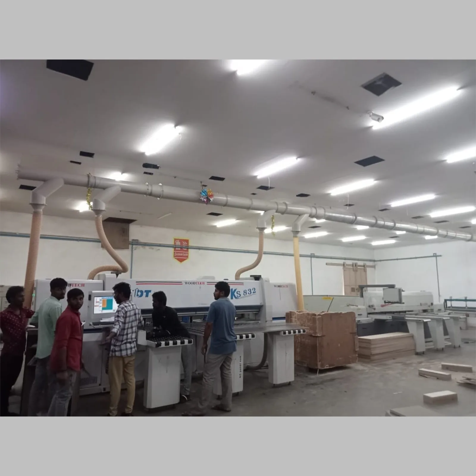Woodworking Dust Collection Methods: Compact, Baghouse & Centralized Ducting Systems